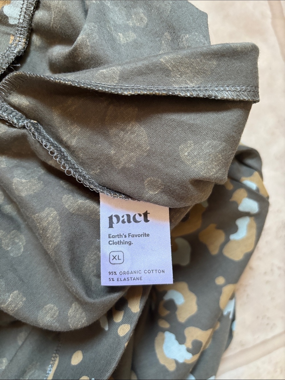 Pact Organic Cotton Green Leopard
Fit And Flare Skirt Size XL - Picture 7 of 7